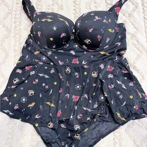 Chic Black Floral Women's One-Piece Swimsuit